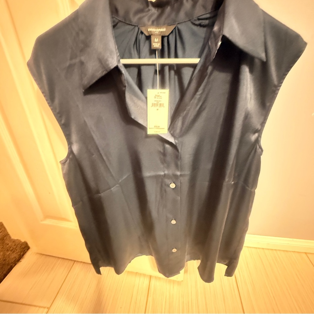 Banana Republic Dark Blue Sleeveless Button Down Shirt